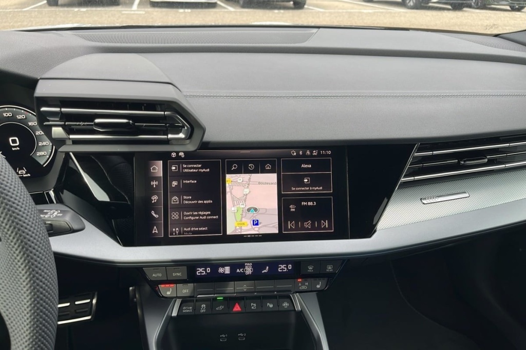 AUDI A3 Sportback 45 TFSI E HYBRIDE RECHARGEABLE 272 S TRONIC 6 S LINE - ref: 1-347347 - Photo 18