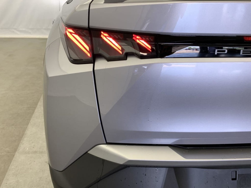 PEUGEOT 3008 Hybrid 145 e-DCS6 GT - ref: 1-347415 - Photo 18