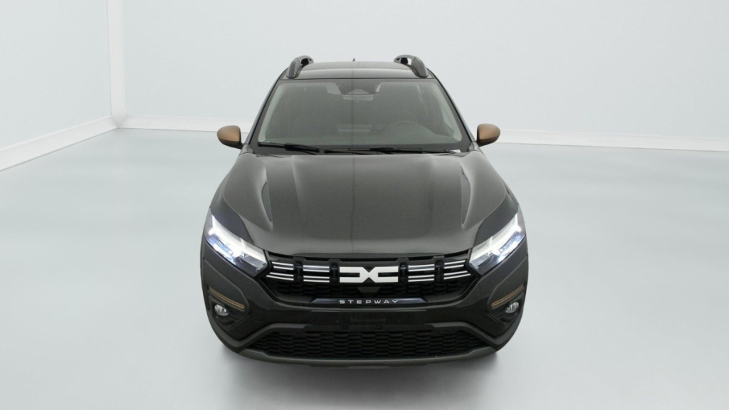 DACIA SANDERO TCe 110 GSR2 Stepway Extreme - ref: 1-348433 - Photo 2