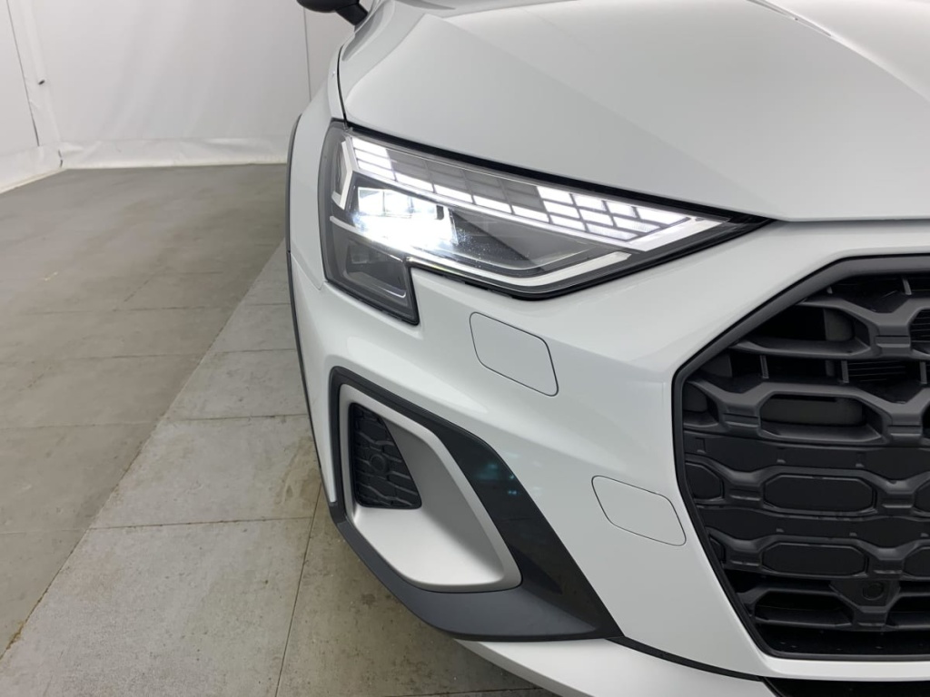 AUDI A3 ALLSTREET TFSI e Hybride rechargeable 204 S tronic 6 Design - ref: 1-348872 - Photo 16