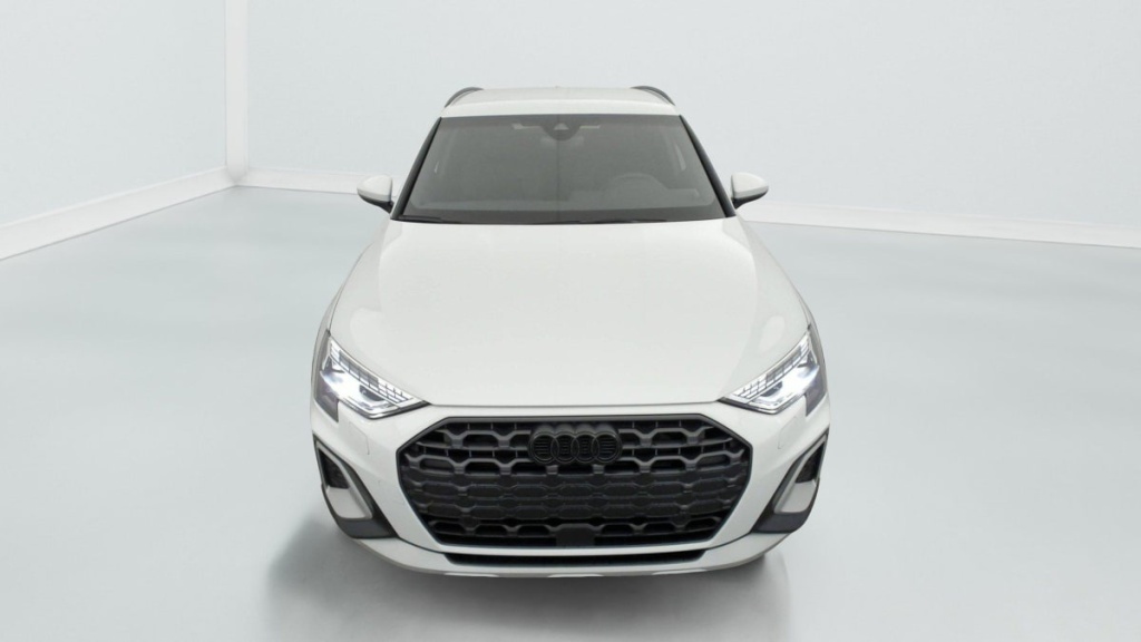 AUDI A3 ALLSTREET TFSI e Hybride rechargeable 204 S tronic 6 Design - ref: 1-348872 - Photo 2