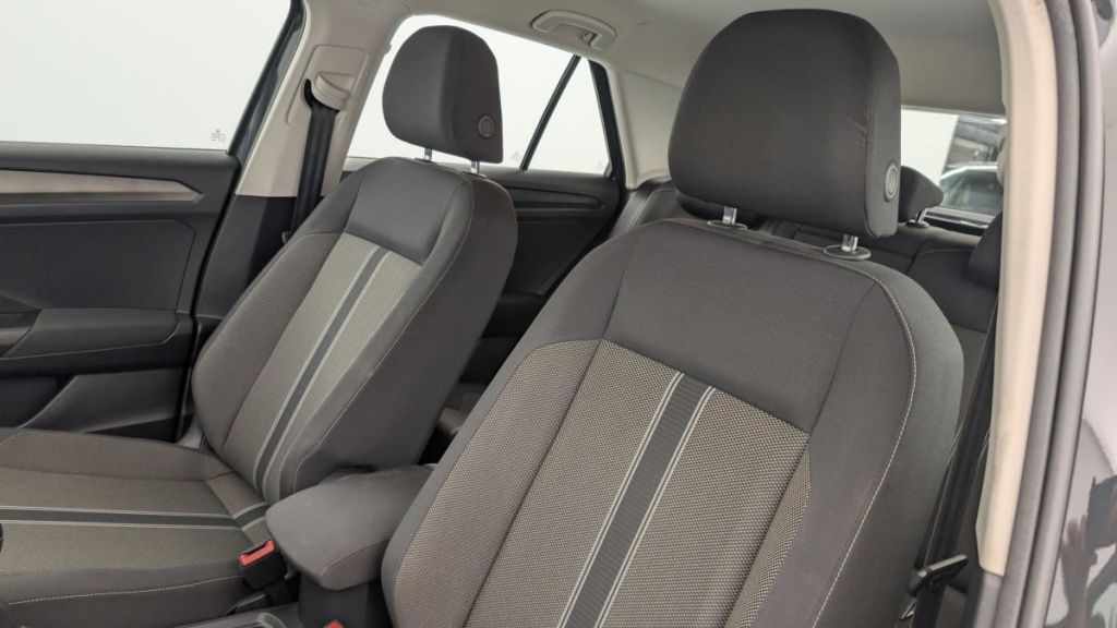 VOLKSWAGEN T-Roc 1.0 TSI 115 START STOP BVM6 LOUNGE BUSINESS - ref: 1-349974 - Photo 16