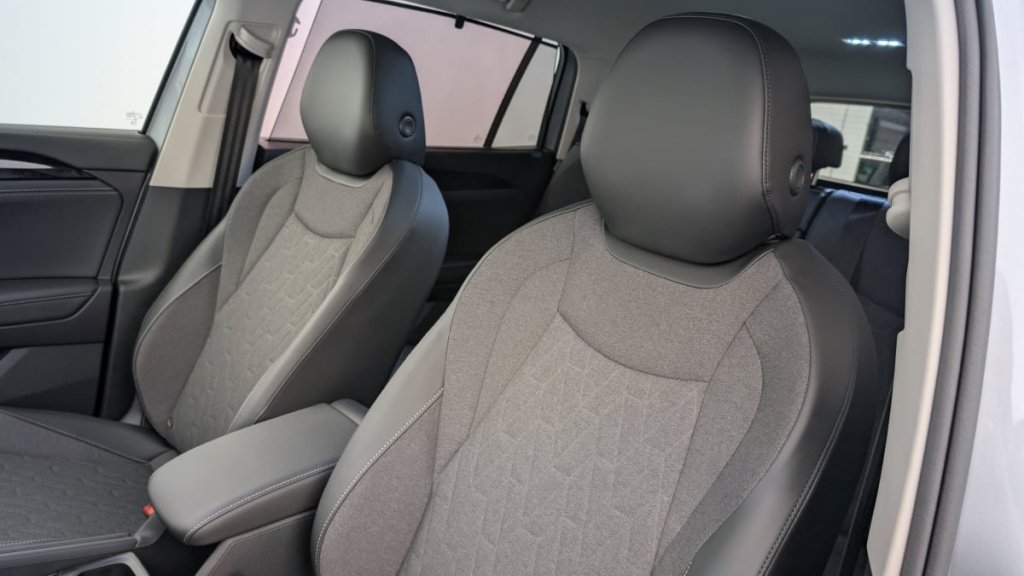 VOLKSWAGEN Tayron 1.5 eTSI 150ch DSG7 7pl Life Plus - ref: 1-353112 - Photo 14