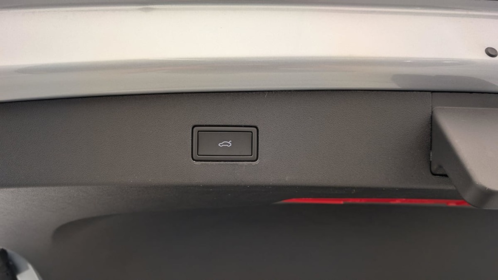 VOLKSWAGEN Tayron 1.5 eTSI 150ch DSG7 7pl Life Plus - ref: 1-353112 - Photo 19