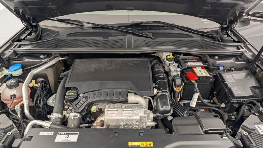 DS DS4 PureTech 130 EAT8 Performance Line+ - ref: 1-353505 - Photo 15