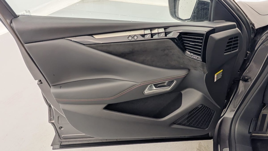 DS DS4 PureTech 130 EAT8 Performance Line+ - ref: 1-353505 - Photo 19