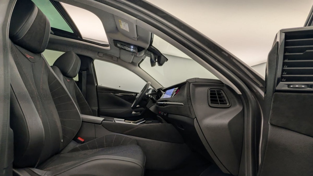 DS DS4 PureTech 130 EAT8 Performance Line+ - ref: 1-353505 - Photo 9