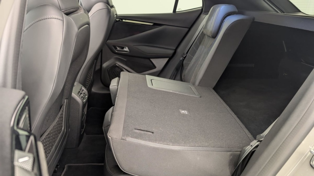 DS DS4 PureTech 130 EAT8 Performance Line+ - ref: 1-353517 - Photo 12