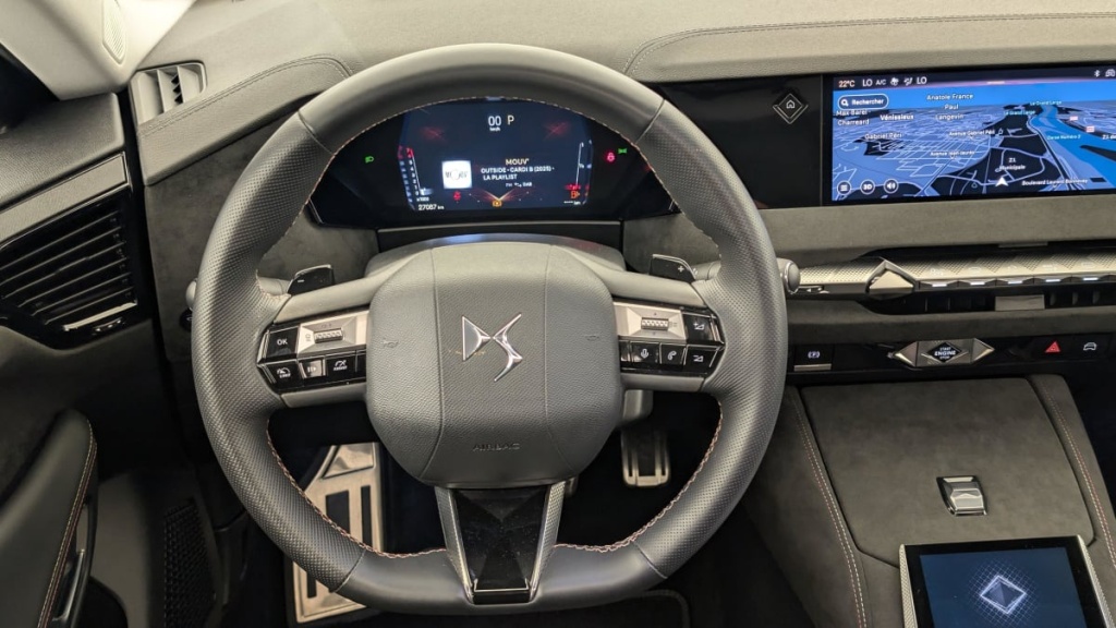 DS DS4 PureTech 130 EAT8 Performance Line+ - ref: 1-353517 - Photo 14