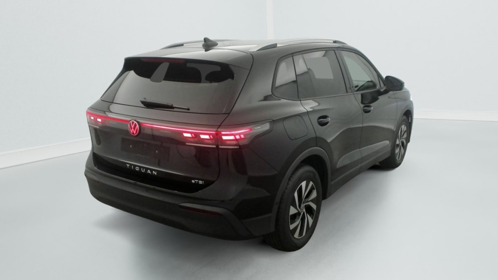 VOLKSWAGEN Tiguan 1.5 eTSI 150CV DSG7 LIFE PLUS - ref: 1-354564 - Photo 7