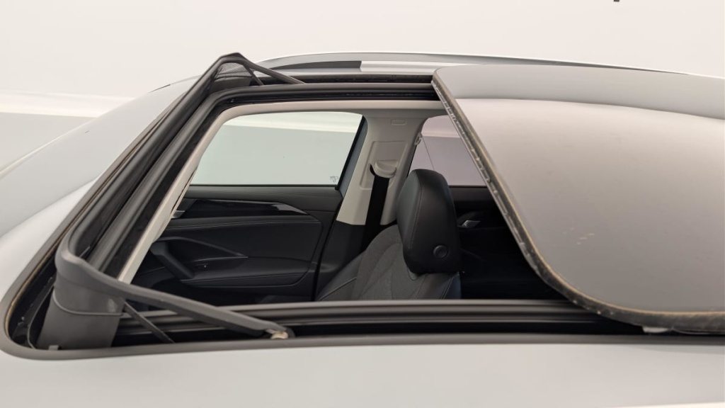 VOLKSWAGEN Tiguan 1.5 eTSI 150CV DSG7 LIFE PLUS - ref: 1-354631 - Photo 20