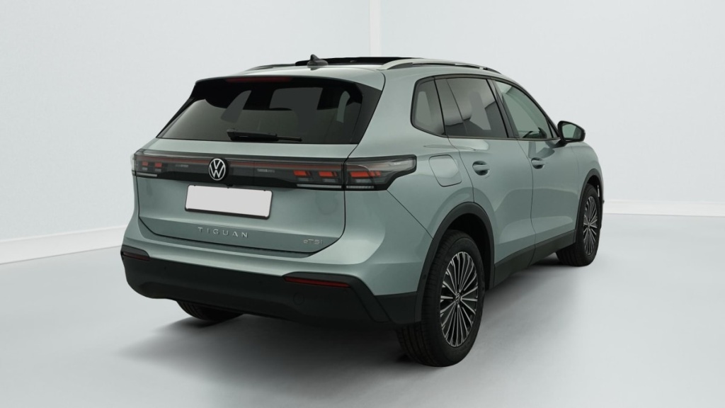 VOLKSWAGEN Tiguan 1.5 eTSI 150CV DSG7 LIFE PLUS - ref: 1-354631 - Photo 7