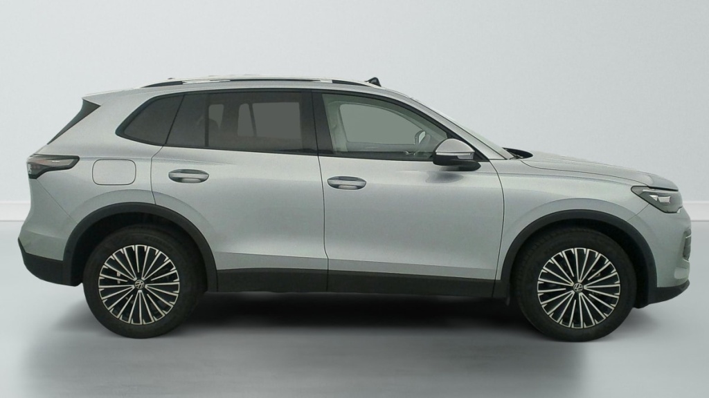 VOLKSWAGEN Tiguan 1.5 eTSI 150CV DSG7 LIFE PLUS - ref: 1-354631 - Photo 8