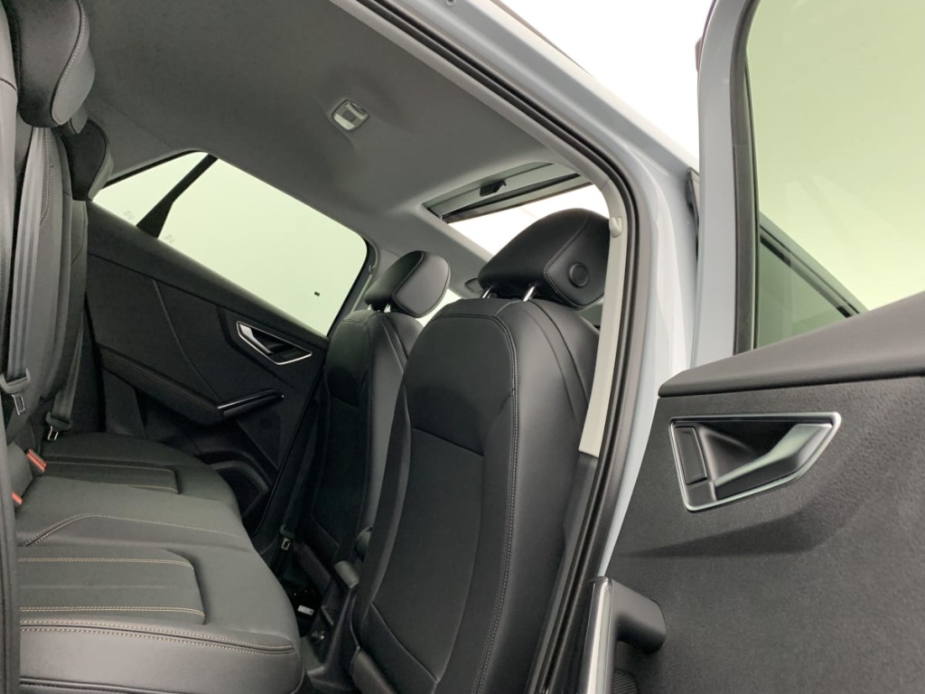 AUDI Q2 35 TFSI 150 S tronic 7 Design - ref: 1-354747 - Photo 10