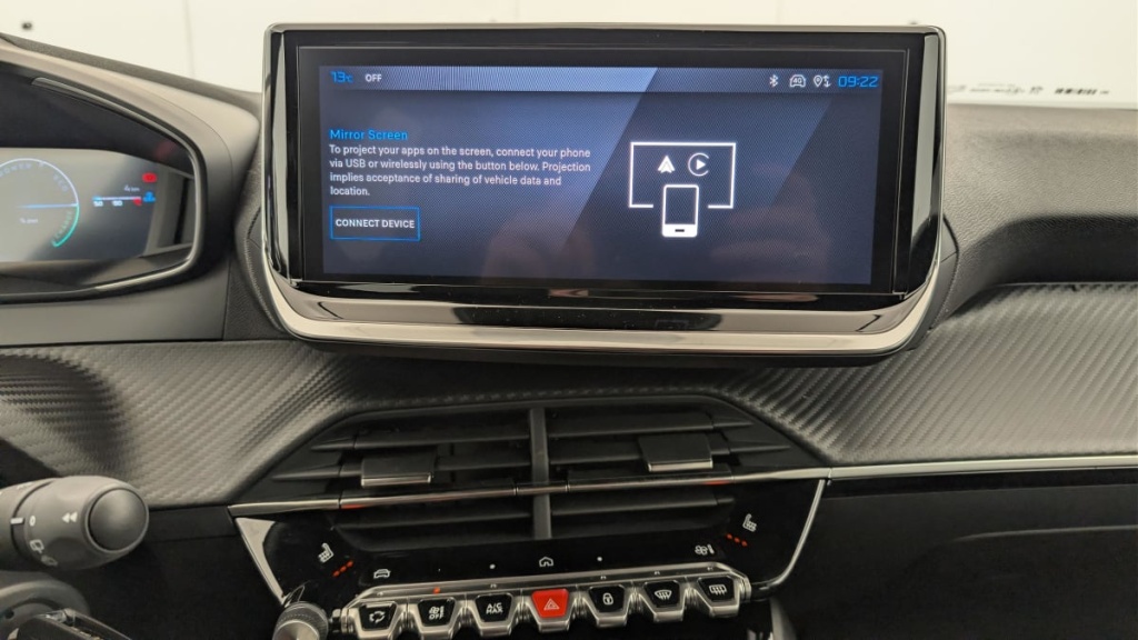 PEUGEOT 2008 Hybrid 145 e-DCS6 Allure - ref: 1-355680 - Photo 18