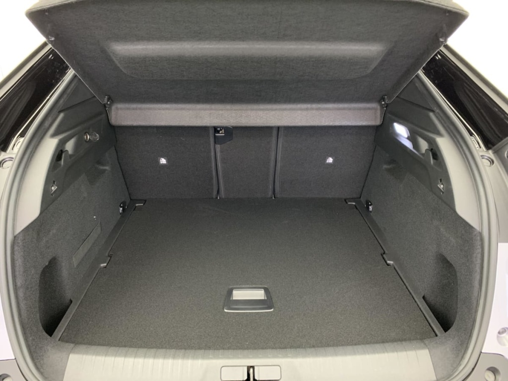 PEUGEOT 3008 Hybrid 145 e-DCS6 GT - ref: 1-355890 - Photo 11