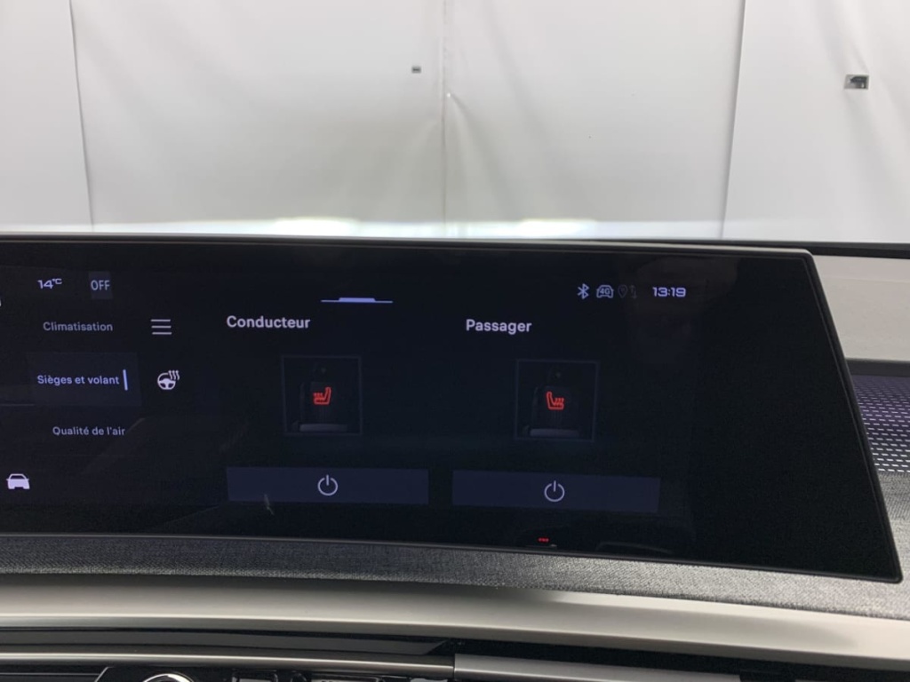 PEUGEOT 3008 Hybrid 145 e-DCS6 GT - ref: 1-355914 - Photo 20