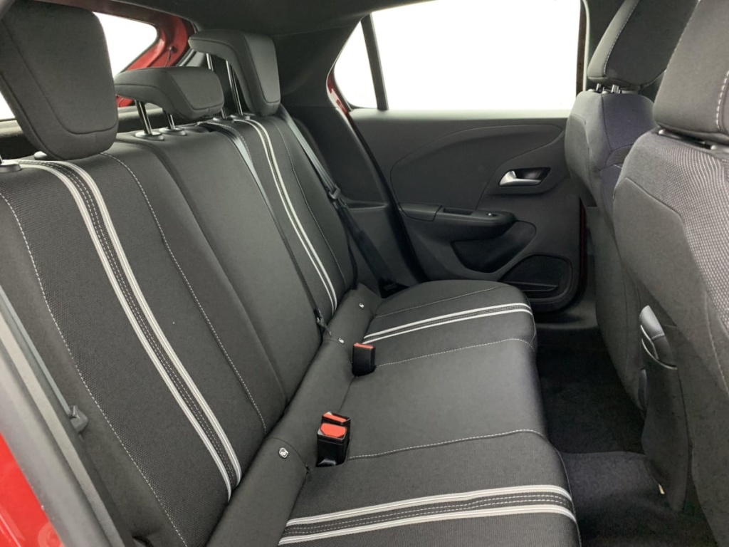 OPEL Corsa 1.2 Turbo 100 ch BVM6 GS - ref: 1-356923 - Photo 10