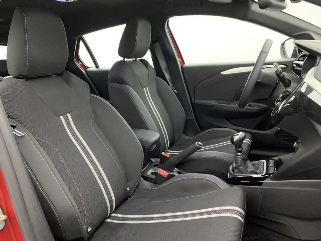 OPEL Corsa 1.2 Turbo 100 ch BVM6 GS - ref: 1-356929 - Photo 9