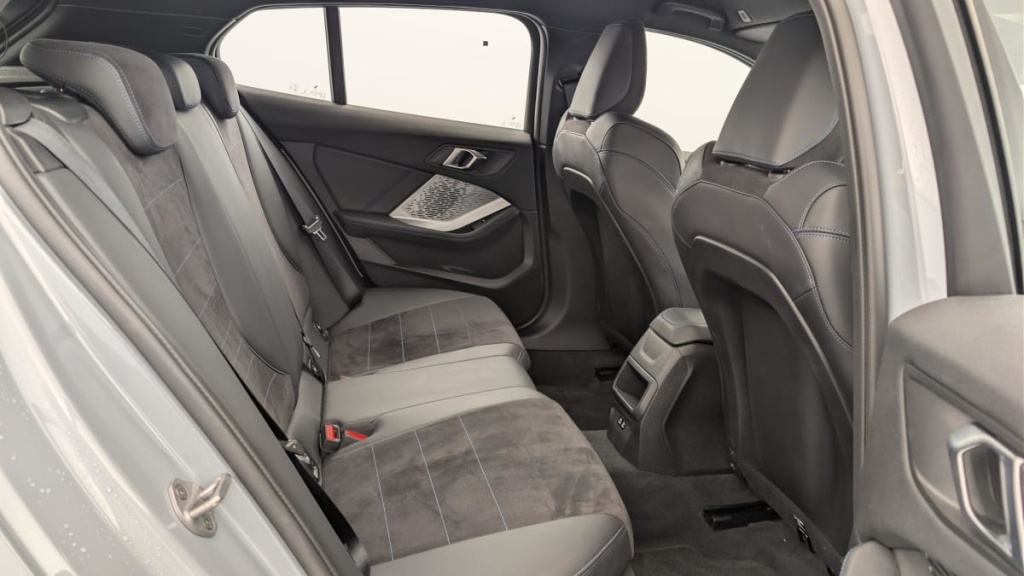 BMW Serie 1 120d 163 ch DKG7 M Sport - ref: 1-357049 - Photo 10