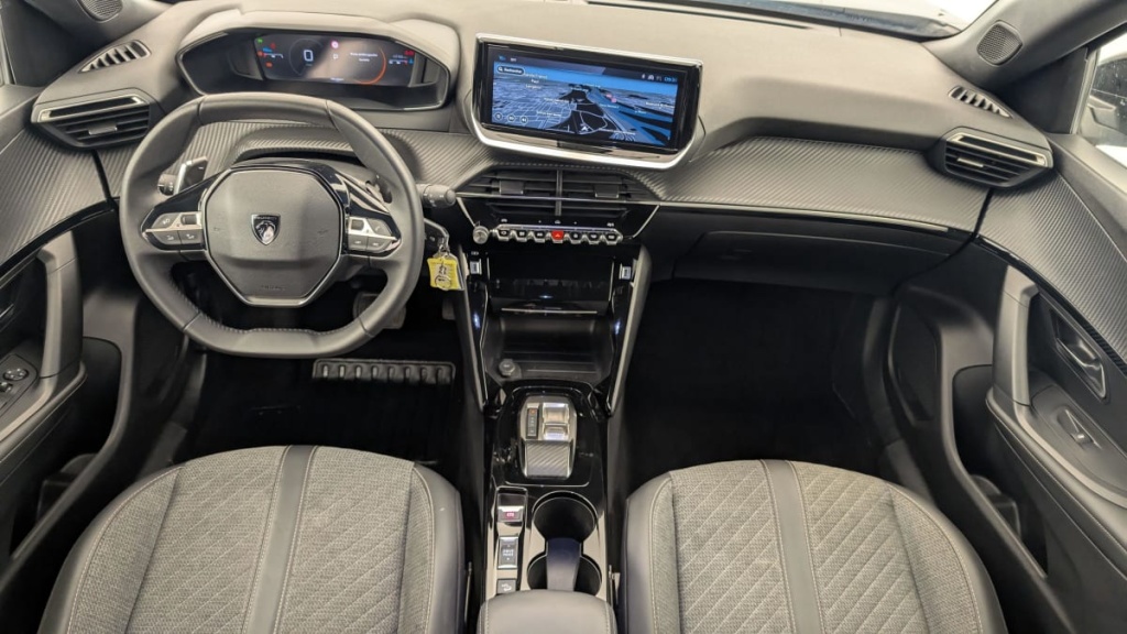 PEUGEOT 2008 PureTech 130 S S EAT8 Allure - ref: 1-357744 - Photo 13