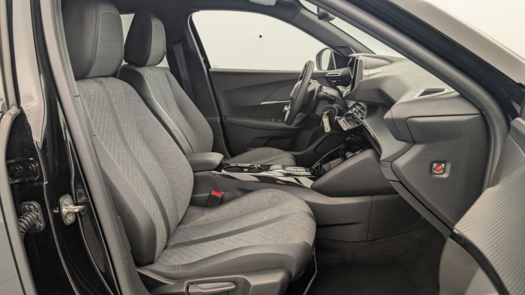 PEUGEOT 2008 PureTech 130 S S EAT8 Allure - ref: 1-357744 - Photo 9