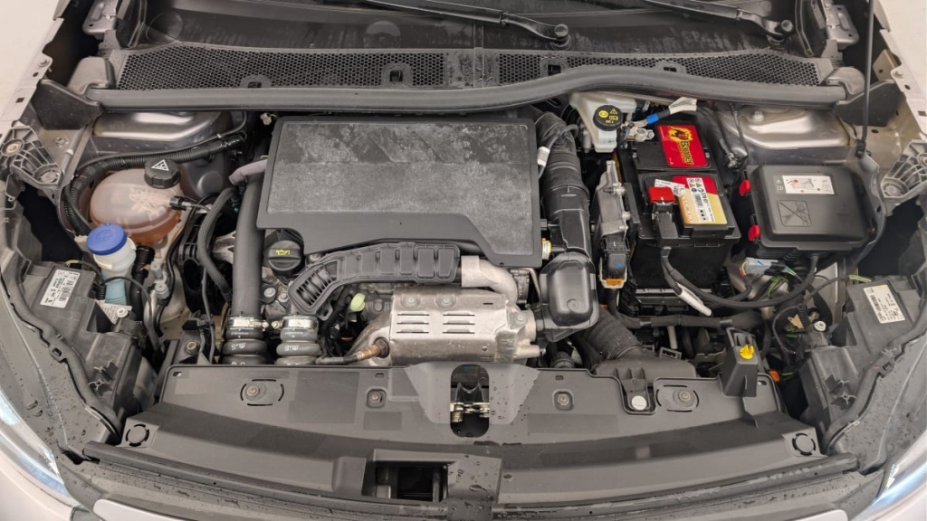 PEUGEOT 2008 PureTech 130 S S EAT8 Allure - ref: 1-357756 - Photo 20