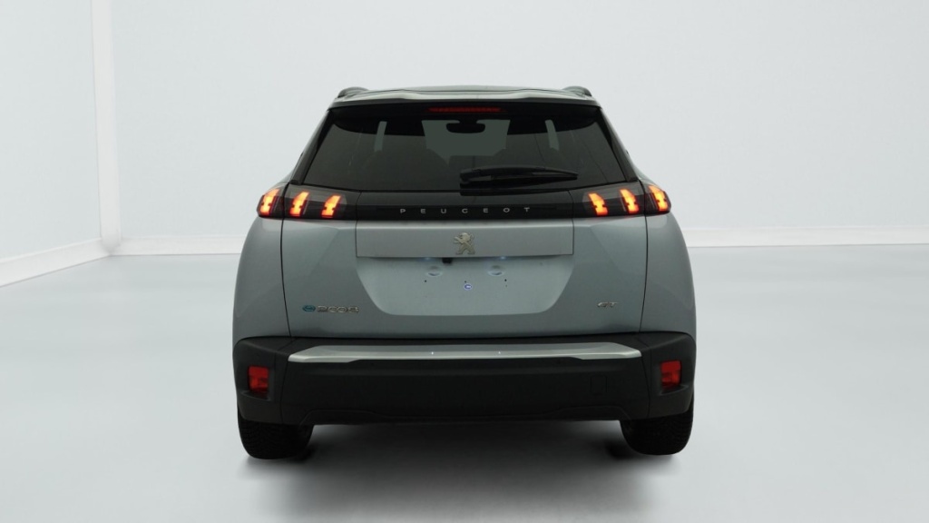 PEUGEOT 2008 136 ch GT - ref: 1-357811 - Photo 6