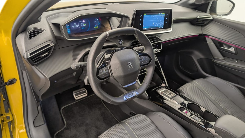 PEUGEOT 208 50 KWH 136CH GT - ref: 1-357831 - Photo 14