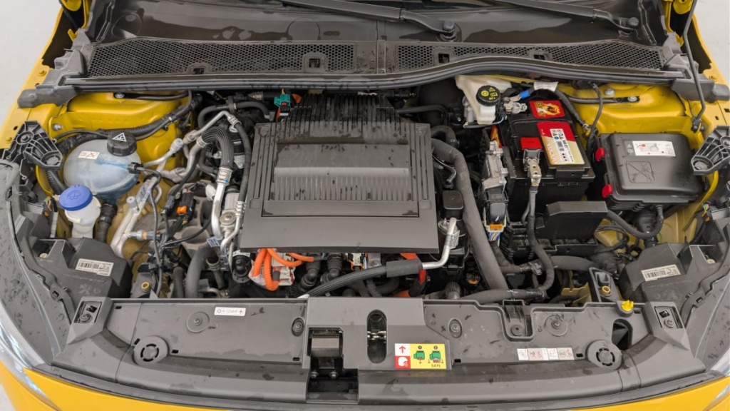 PEUGEOT 208 50 KWH 136CH GT - ref: 1-357831 - Photo 20