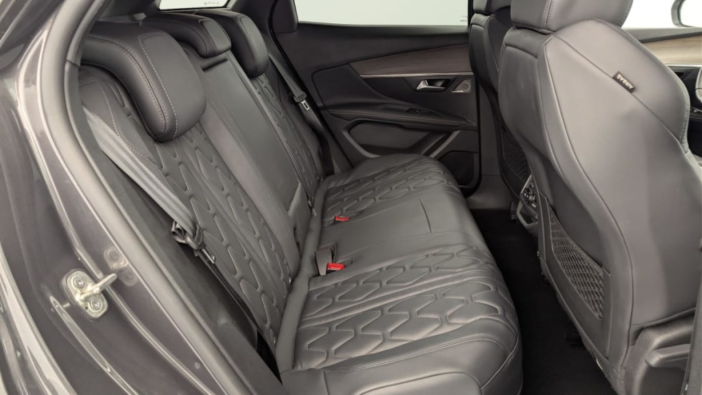 PEUGEOT 3008 Hybrid4 300 e-EAT8 GT Pack - ref: 1-358237 - Photo 10