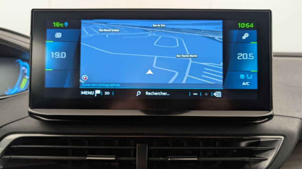 PEUGEOT 3008 Hybrid4 300 e-EAT8 GT Pack - ref: 1-358237 - Photo 16