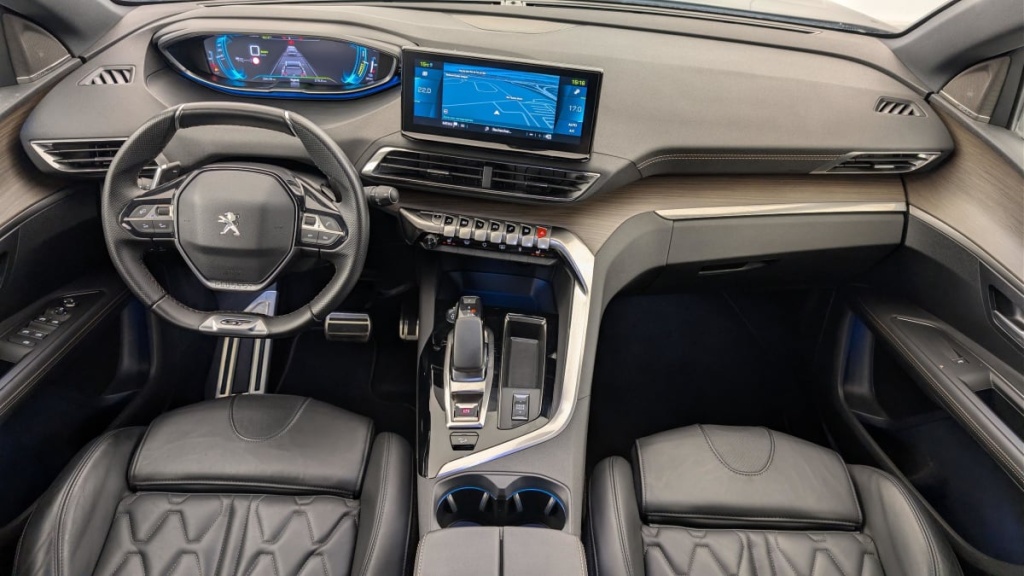 PEUGEOT 3008 Hybrid4 300 e-EAT8 GT Pack - ref: 1-358238 - Photo 13