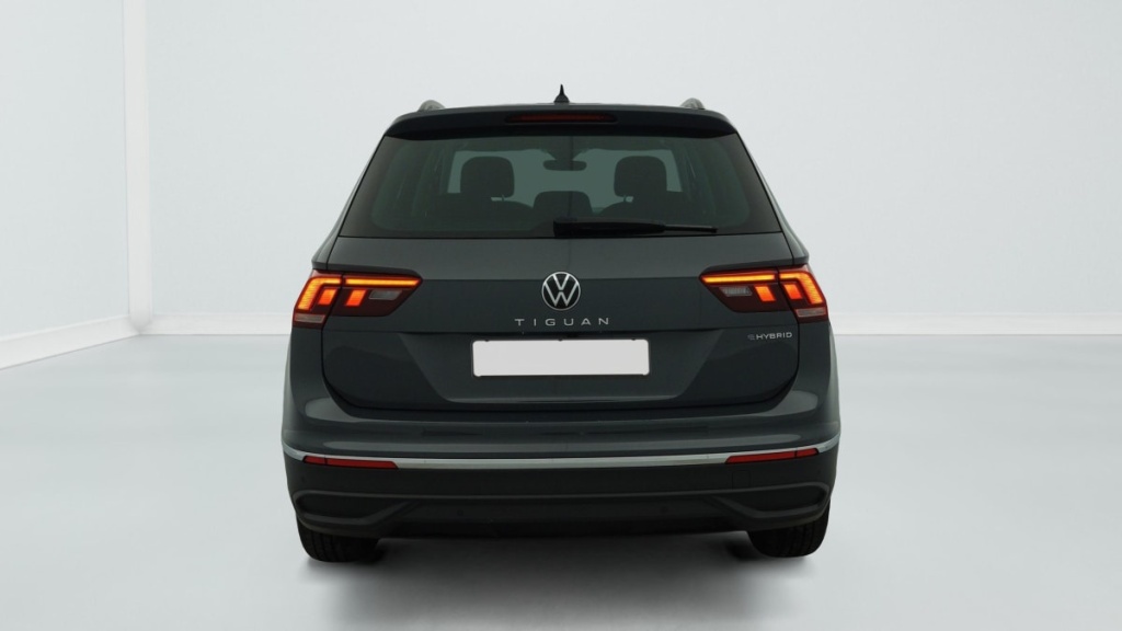 VOLKSWAGEN Tiguan 1.4 EHYBRID 245CH DSG6 LIFE - ref: 1-358250 - Photo 6