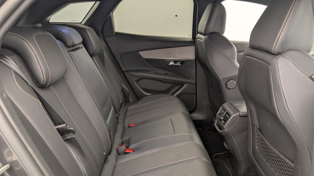 PEUGEOT 3008 Hybrid4 300 e-EAT8 GT - ref: 1-358341 - Photo 10