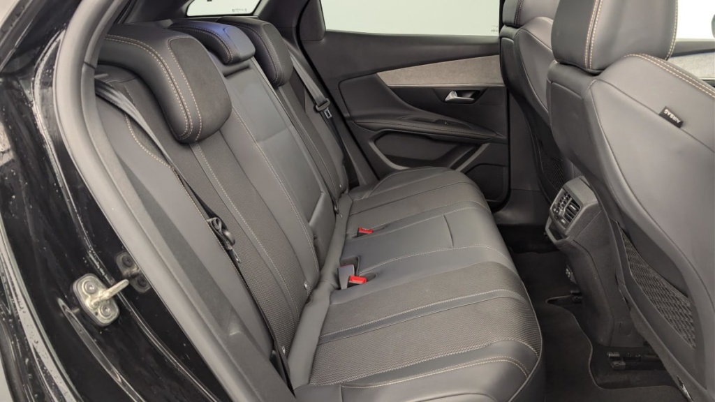 PEUGEOT 3008 Hybrid4 300 e-EAT8 GT - ref: 1-358359 - Photo 10