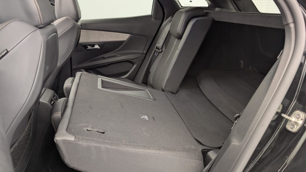 PEUGEOT 3008 Hybrid4 300 e-EAT8 GT - ref: 1-358359 - Photo 12