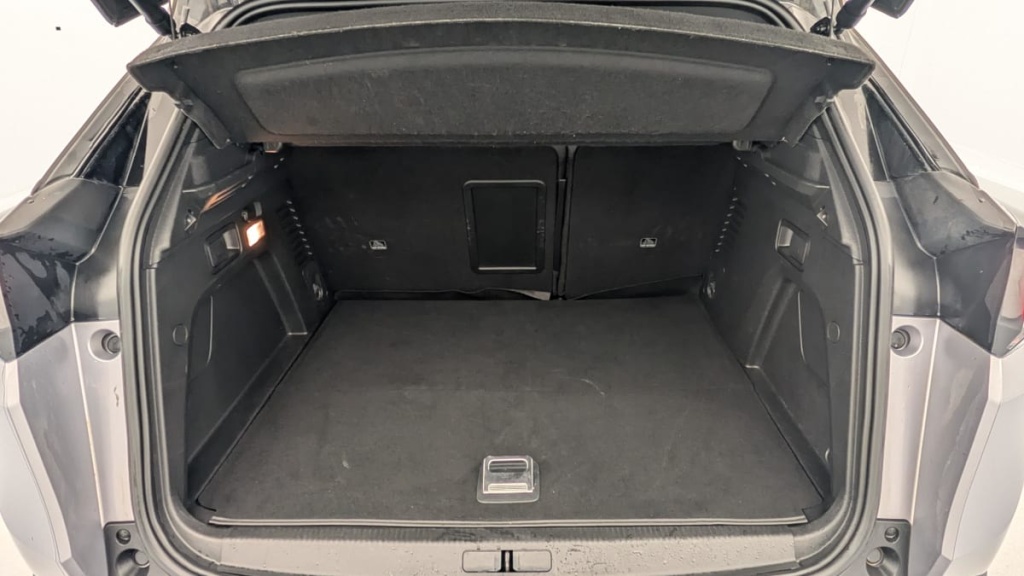 PEUGEOT 3008 Hybrid 225 e-EAT8 GT - ref: 1-358377 - Photo 11