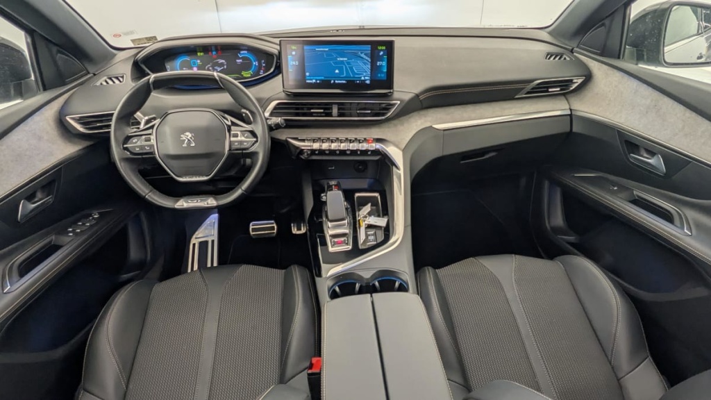 PEUGEOT 3008 Hybrid 225 e-EAT8 GT - ref: 1-358377 - Photo 12