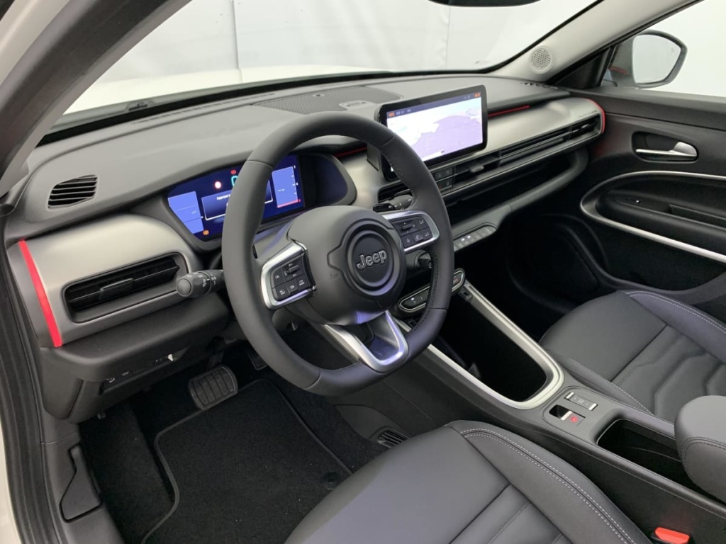 JEEP Avenger 1.2 Turbo T3 110 ch e-Hybrid BVR6 Summit - ref: 1-358794 - Photo 15