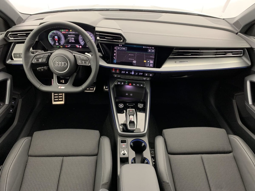 AUDI A3 Sportback 45 TFSI E HYBRIDE RECHARGEABLE 272 S TRONIC 6 S LINE - ref: 1-358890 - Photo 12