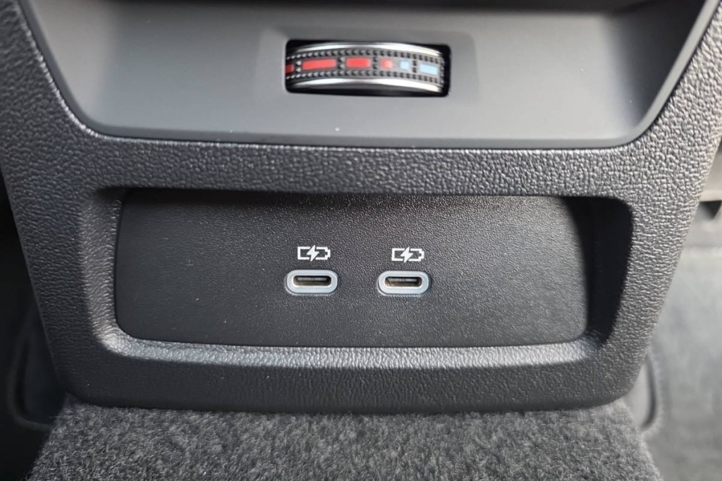 AUDI A3 Sportback 45 TFSI E HYBRIDE RECHARGEABLE 272 S TRONIC 6 S LINE - ref: 1-358891 - Photo 20