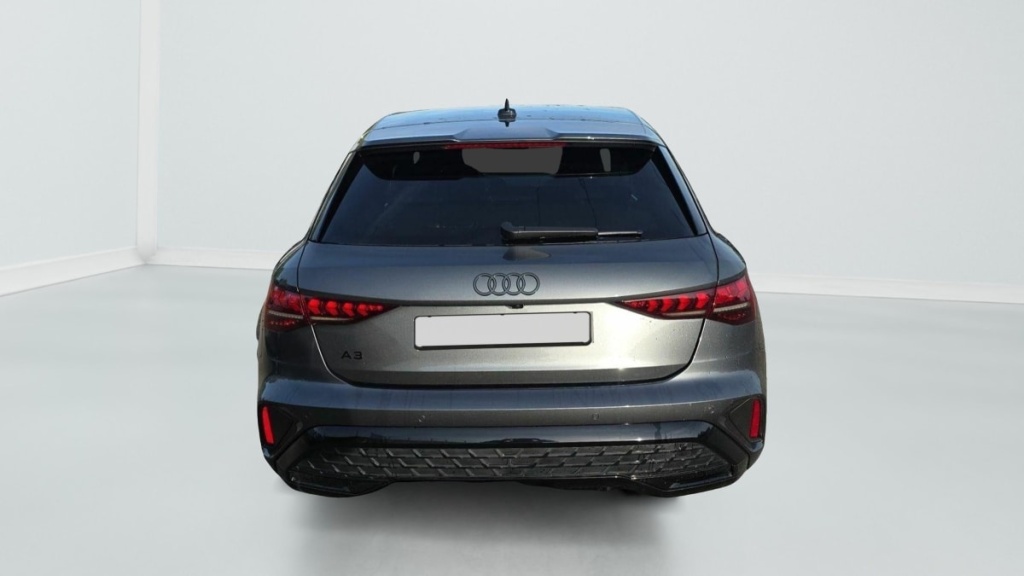 AUDI A3 Sportback 45 TFSI E HYBRIDE RECHARGEABLE 272 S TRONIC 6 S LINE - ref: 1-358891 - Photo 6