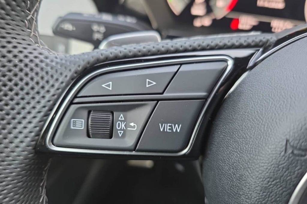 AUDI A3 Sportback 45 TFSI E HYBRIDE RECHARGEABLE 272 S TRONIC 6 S LINE - ref: 1-358893 - Photo 15