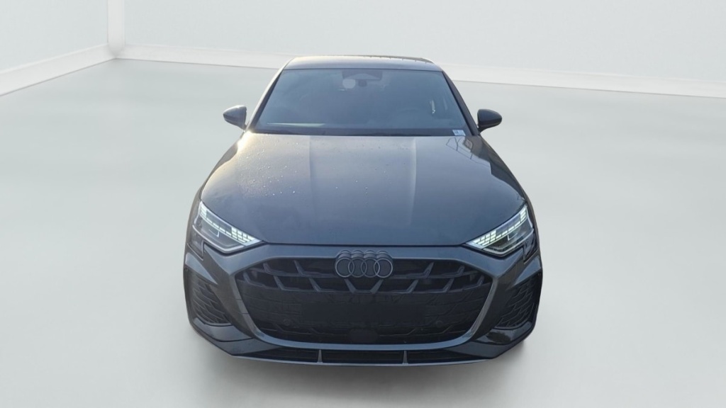 AUDI A3 Sportback 45 TFSI E HYBRIDE RECHARGEABLE 272 S TRONIC 6 S LINE - ref: 1-358893 - Photo 2