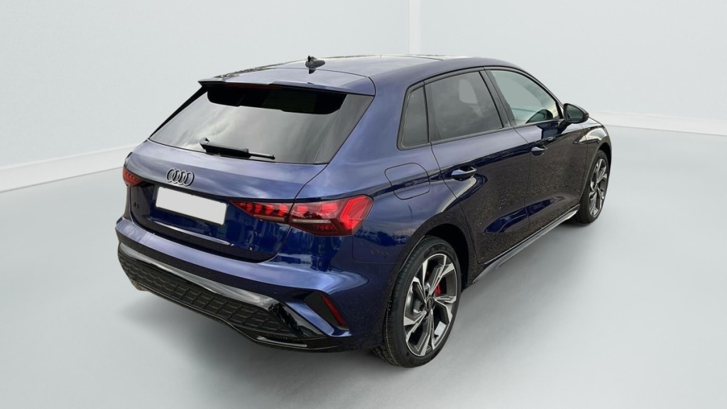 AUDI A3 Sportback 45 TFSI E HYBRIDE RECHARGEABLE 272 S TRONIC 6 S LINE - ref: 1-358904 - Photo 7