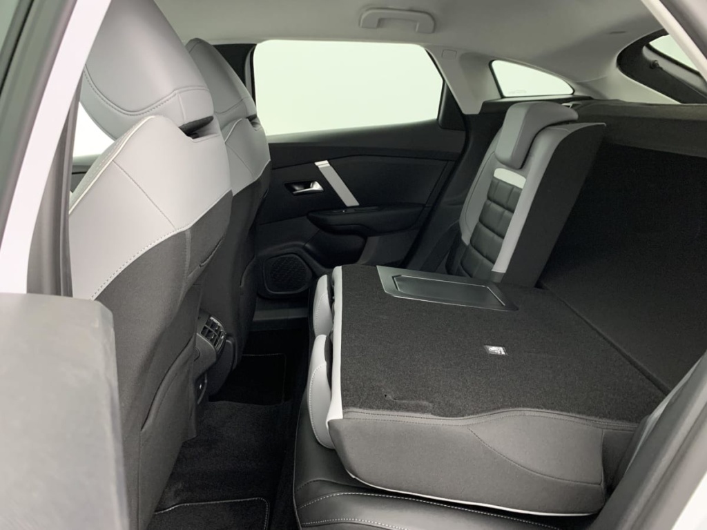 CITROEN C4 Hybride 145 e-DCS6 Max - ref: 1-359016 - Photo 12