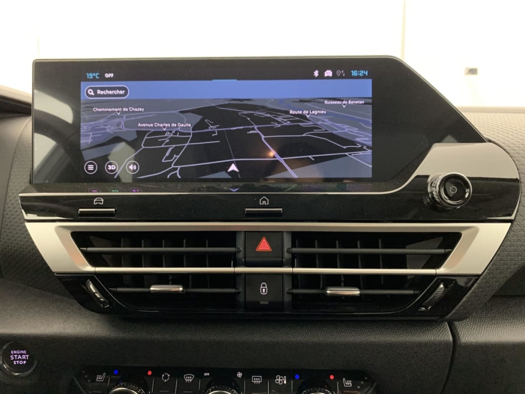 CITROEN C4 Hybride 145 e-DCS6 Max - ref: 1-359018 - Photo 17