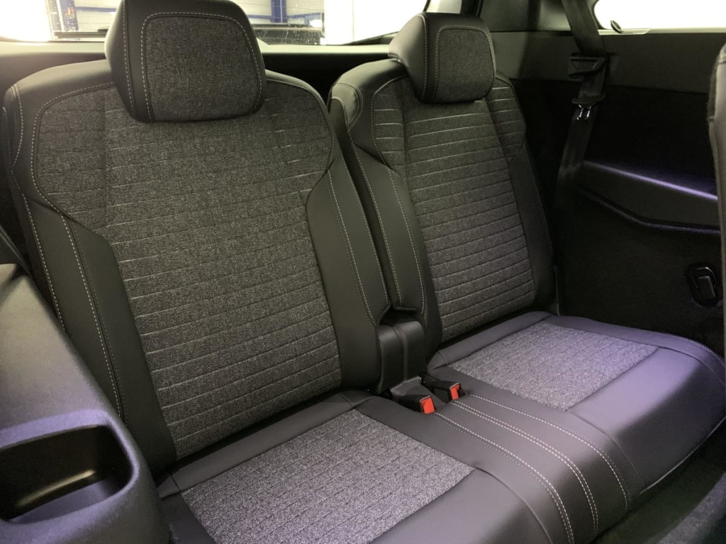 PEUGEOT 5008 Hybrid 145 e-DCS6 Allure - ref: 1-359462 - Photo 11