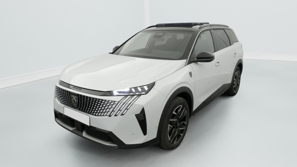 PEUGEOT 5008 Hybrid 145 e-DCS6 GT - ref: 1-359495 - Photo 3